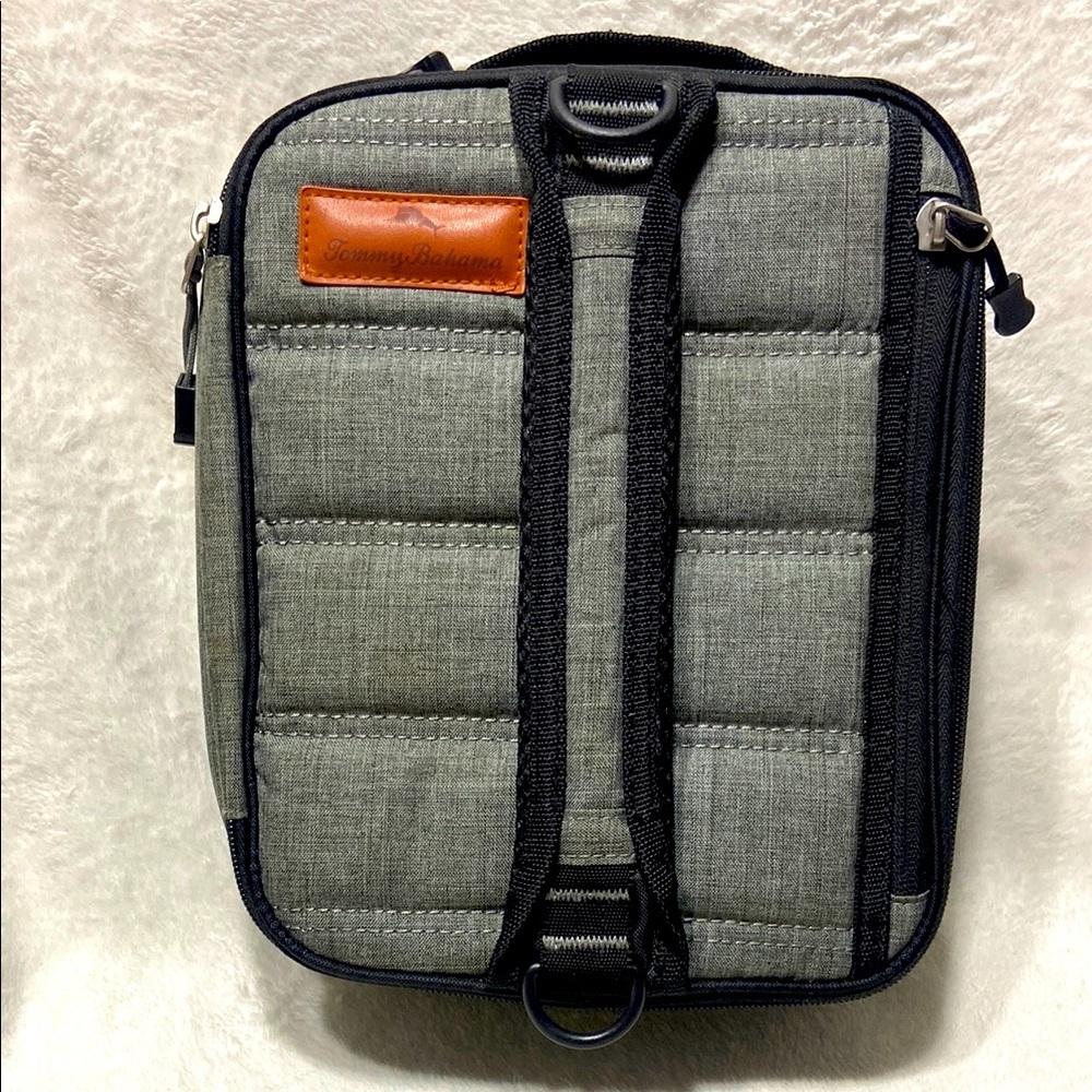 Tommy Bahama Expandable Lunch Pack Grey